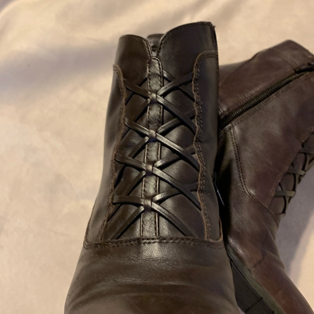 Dark brown boots